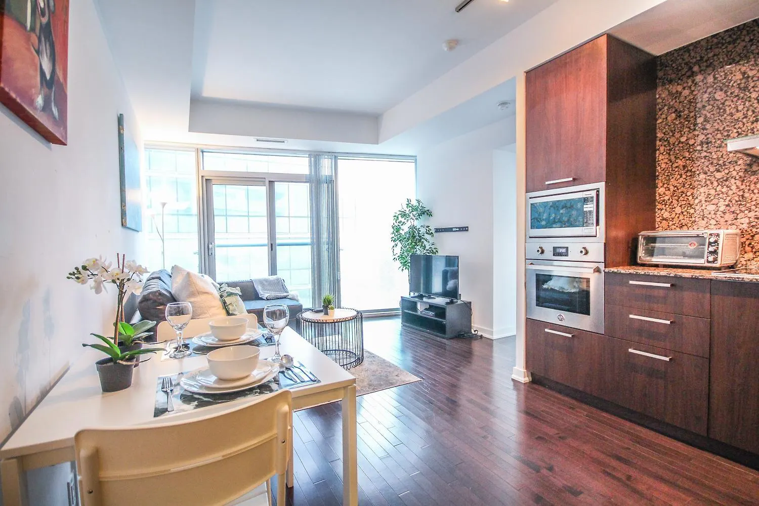 Downtown Suites Toronto